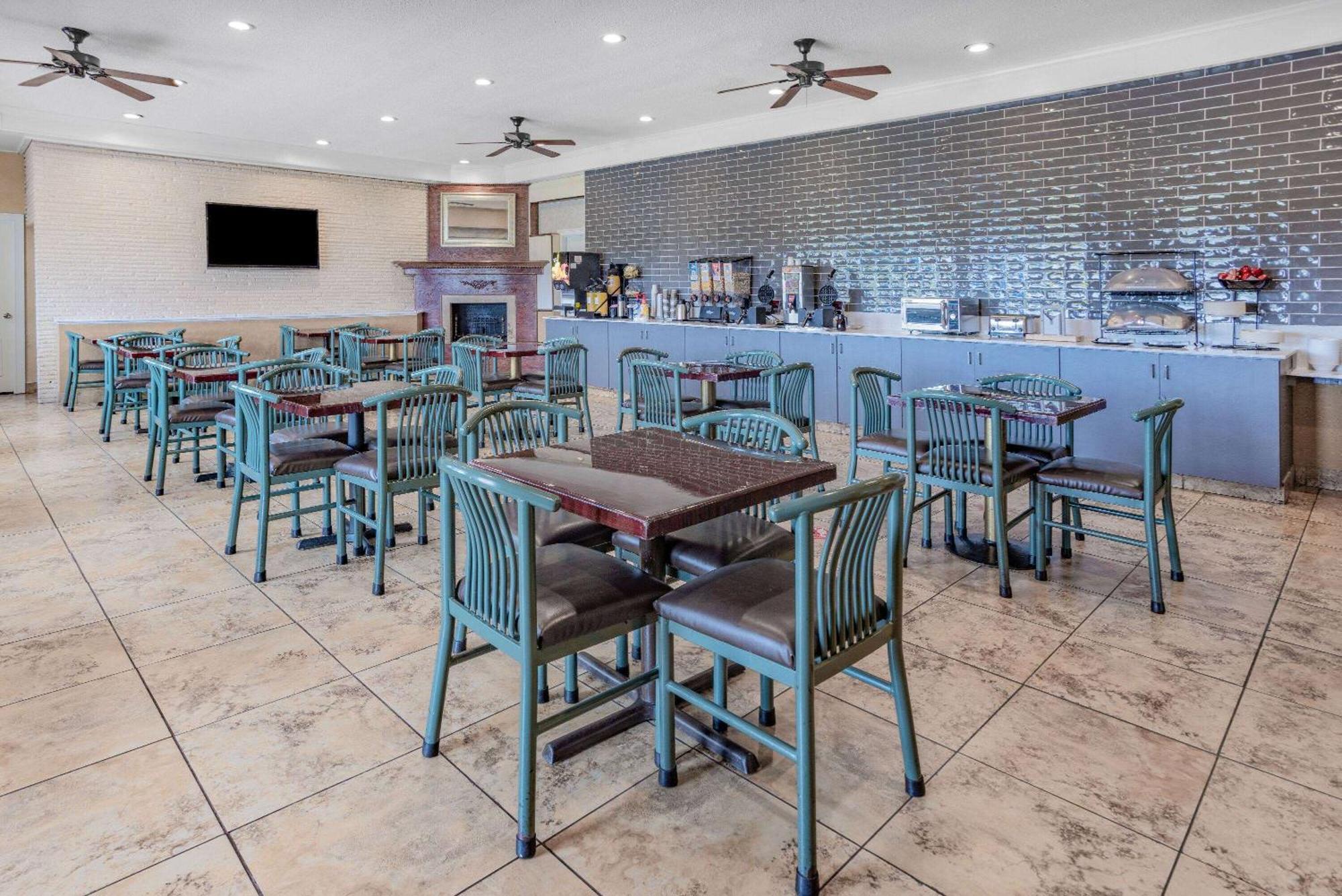 Ramada By Wyndham West Atlantic City Egg Harbor Township Luaran gambar